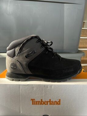 Timberland Men’s 8 Black and Gray Lace-Up Ankle Boots